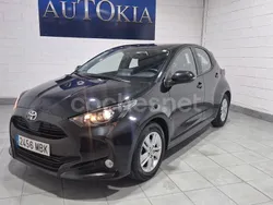 Negro Usado 2022 Toyota Yaris Berlina | 15.900 € (Buen precio)