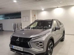 Gris / plata Usado 2022 Mitsubishi Eclipse Cross SUV | 25.500 € (Un poco caro)