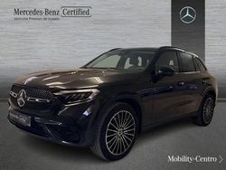 Verde olivo mate Usado 2024 Mercedes GLC200 AMG line SUV | 59.900 €