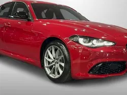 Rojo Nuevo 2025 Alfa Romeo Giulia Sprint Sprint Coupe | 40.499 €