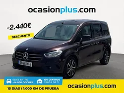 Rojo Usado 2023 Mercedes T180 Monovolumen | 26.850 € (Precio justo)