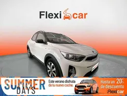 Blanco Usado 2021 Kia Stonic 2 SUV | 14.990 € (Precio justo)