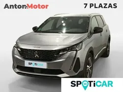 Gris Usado 2024 Peugeot 5008 Allure Monovolumen | 27.990 € (Caro)