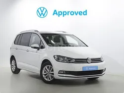 Blanco Usado 2018 VW Touran Advance Monovolumen | 17.900 € (Precio justo)