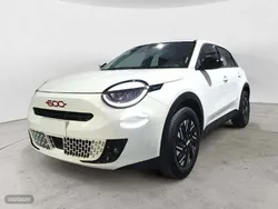 Blanco Usado 2023 Fiat 600 Red SUV | 24.900 € (Buen precio)