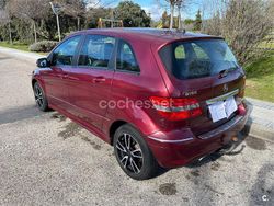 Rojo Usado 2011 Mercedes B180 Sport Edition Monovolumen | 7499 € (Un poco caro)
