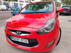 Rojo Usado 2013 Hyundai ix20 Sport Monovolumen | 4850 €