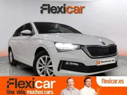 Amarillo Usado 2019 Skoda Scala Style Utilitario | 14.590 € (Precio justo)