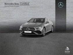 Gris / plateado Usado 2025 Mercedes A200 AMG line Berlina | 37.200 € (Precio justo)