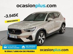 Gris Usado 2023 Volvo XC40 Core SUV | 28.990 € (Buen precio)