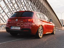 Rojo Usado 2019 BMW 118 Comfort Edition Utilitario | 18.399 € (Buen precio)