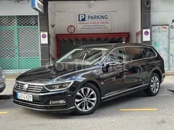 Negro Usado 2019 VW Passat R-line Familiar | 14.695 € (Precio justo)