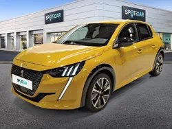 Amarillo Usado 2023 Peugeot 208 GT Utilitario | 19.990 € (Precio justo)