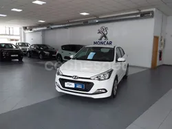 Blanco Usado 2017 Hyundai i20 Berlina | 9500 € (Precio justo)
