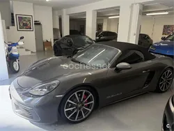 Gris / plata Usado 2017 Porsche 718 Boxster S Descapotable | 58.000 €