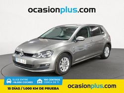 Gris / plata Usado 2015 VW Golf VII Edition Berlina | 12.350 € (Buen precio)