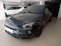 Gris / plata Usado 2024 Cupra Leon Familiar | 27.990 € (Precio justo)