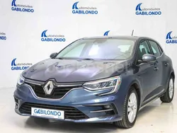 Gris Usado 2021 Renault Mégane IV Business Berlina | 15.900 € (Precio justo)