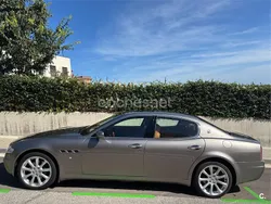 Gris / plata Usado 2005 Maserati Quattroporte Berlina | 18.500 €