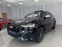 Negro Usado 2021 Audi Q8 Ambiente SUV | 63.990 € (Precio justo)
