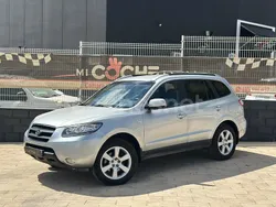 Gris / plata Usado 2009 Hyundai Santa Fe Style SUV | 8899 € (Precio justo)