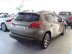 Beige Usado 2015 Peugeot 2008 Active SUV | 8800 € (Precio justo)