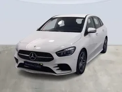 Blanco Usado 2024 Mercedes B200 Monovolumen | 35.900 € (Un poco caro)