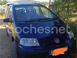 Azul Usado 2002 VW Sharan Comfortline Monovolumen | 2500 €