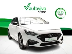 Blanco Usado 2024 Hyundai i30 N Line Berlina | 20.900 € (Precio justo)