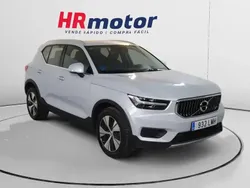 Usado 2021 Volvo XC40 Momentum SUV | 22.900 € (Super precio)