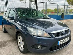 Azul Usado 2010 Ford Focus Trend Berlina | 4300 € (Buen precio)