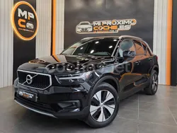 Negro Usado 2021 Volvo XC40 Momentum SUV | 23.490 € (Un poco caro)