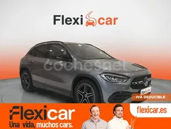 Gris / plata Usado 2021 Mercedes GLA200 SUV | 31.970 € (Precio justo)