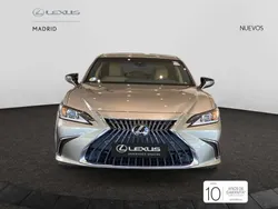 Gris Nuevo 2025 Lexus ES300 Berlina | 51.900 € (Precio justo)