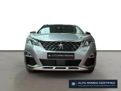 Gris Usado 2020 Peugeot 5008 GT-line Monovolumen | 21.990 € (Un poco caro)