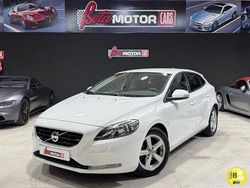 Blanco Usado 2014 Volvo V40 Kinetic Familiar | 10.490 € (Buen precio)