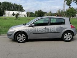 Gris / plata Usado 2003 Renault Mégane II Dynamique Berlina | 2300 € (Un poco caro)