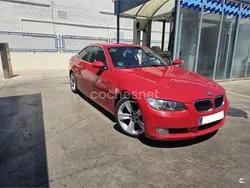 Rojo Usado 2007 BMW 325 Coupe | 8500 € (Buen precio)