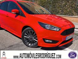Rojo Usado 2018 Ford Focus ST-Line Utilitario | 12.900 € (Precio justo)
