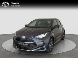 Gris Usado 2020 Toyota Yaris Hybrid Style Monovolumen | 19.450 € (Precio justo)