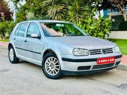 Gris / plata Usado 2003 VW Golf IV Conceptline Berlina | 3200 € (Precio justo)