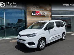 Blanco Usado 2023 Toyota Proace Verso Active Familiar | 20.950 € (Buen precio)