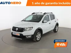 Blanco Usado 2014 Dacia Sandero Stepway Utilitario | 8799 € (Precio justo)