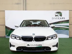 Blanco Usado 2019 BMW 330 Comfort Edition Berlina | 30.990 € (Buen precio)