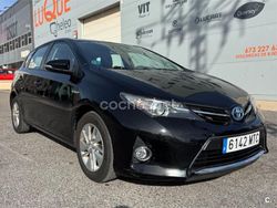 Negro Usado 2014 Toyota Auris Hybrid Active Berlina | 11.000 € (Precio justo)