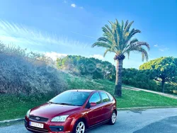 Granate Usado 2008 Ford Focus Trend Berlina | 4990 € (Precio justo)
