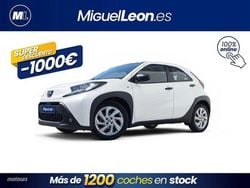 Blanco Usado 2023 Toyota Aygo Play Utilitario | 12.985 € (Precio justo)