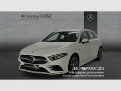 Blanco Usado 2021 Mercedes A250 AMG line Berlina | 27.490 € (Buen precio)