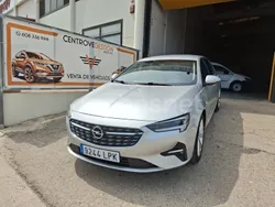 Gris / plata Usado 2021 Opel Insignia Business Elegance Berlina | 15.490 € (Precio justo)