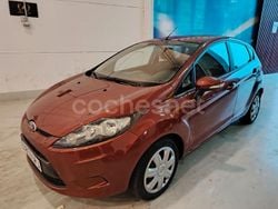 Granate Usado 2009 Ford Fiesta Ambiente Berlina | 4990 € (Precio justo)